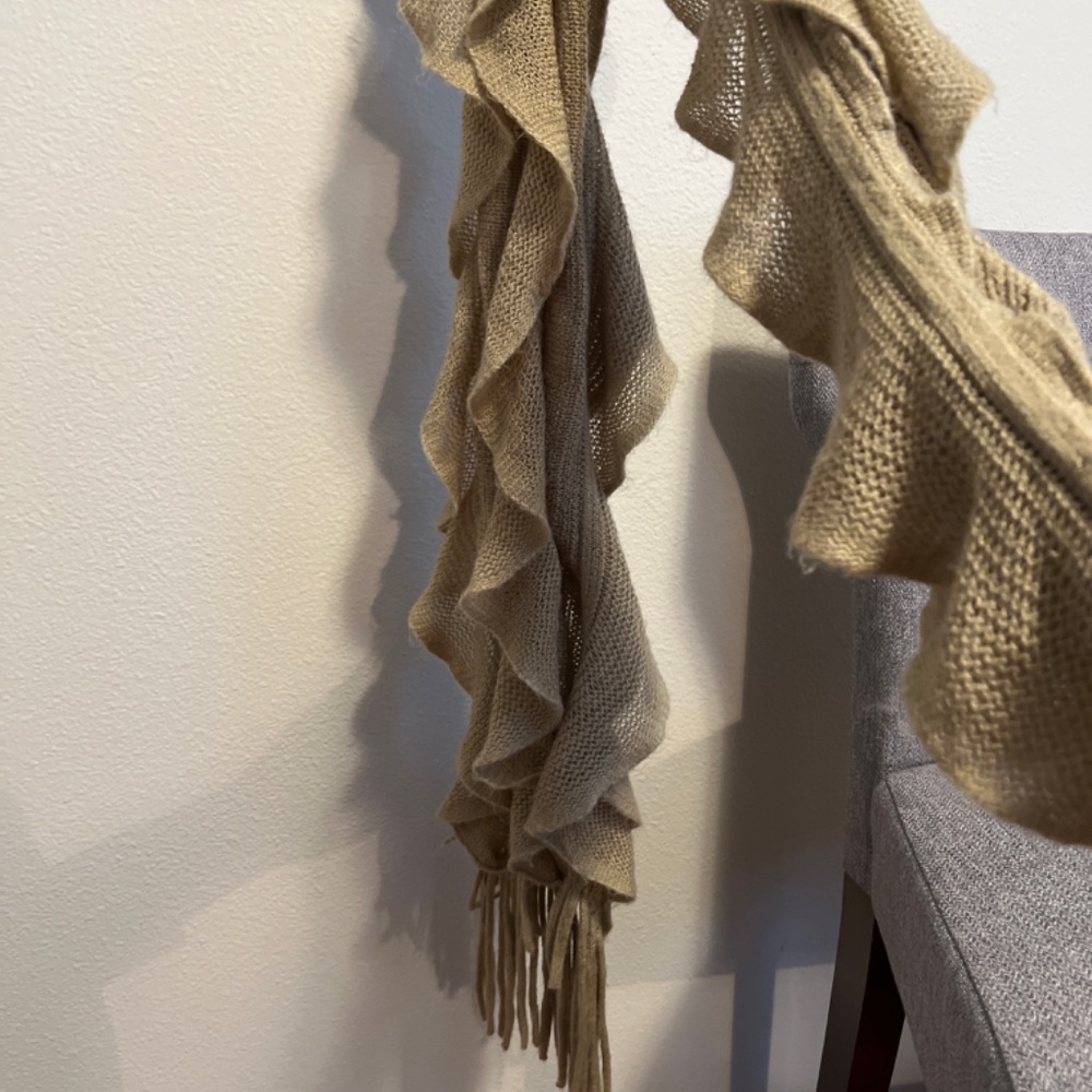 Scarf - Picture 3 of 3
